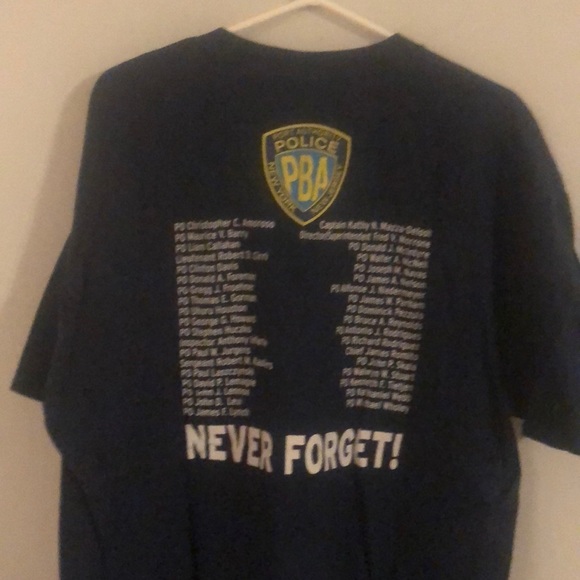 911 port authority NYC Never forget T-shirt - Picture 3 of 4